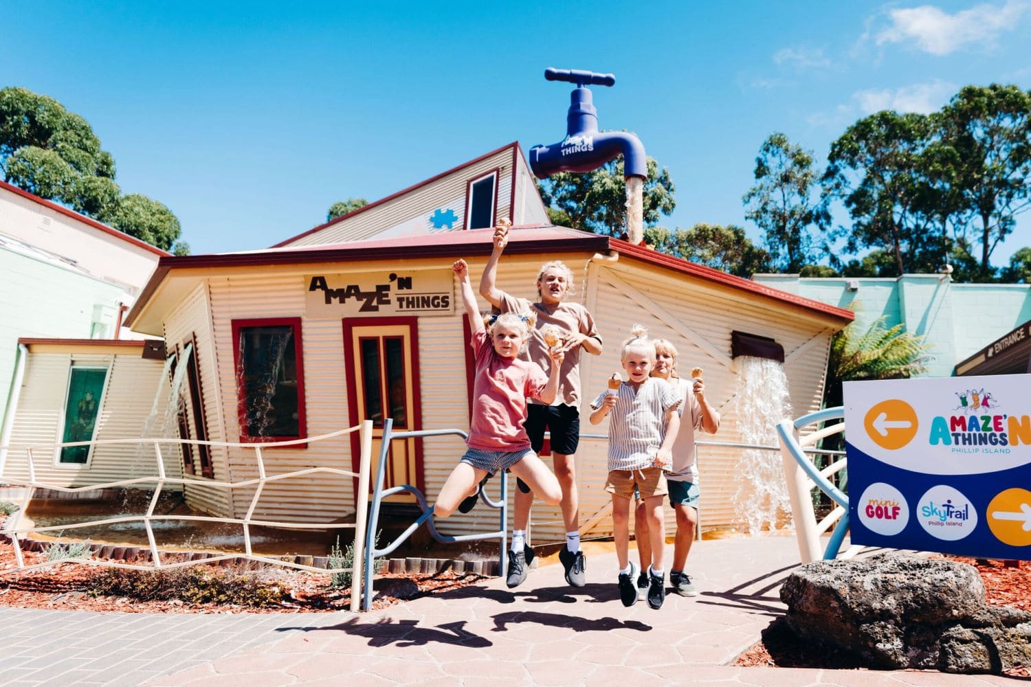 Amaze’N Things: Family Entertainment and Activities